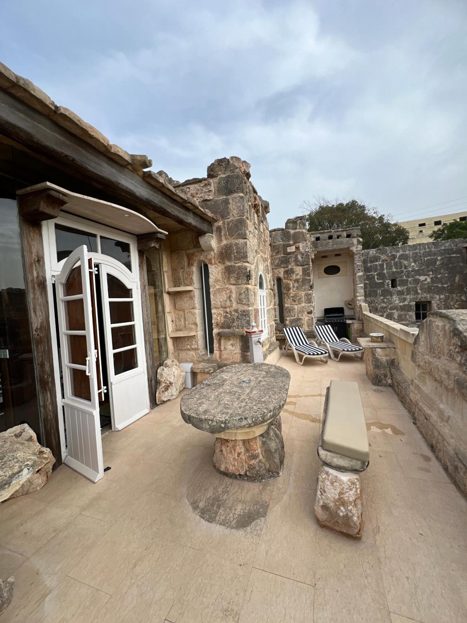Traditional Maltese Home By Ma Properties St. Paul's Bay Exterior photo