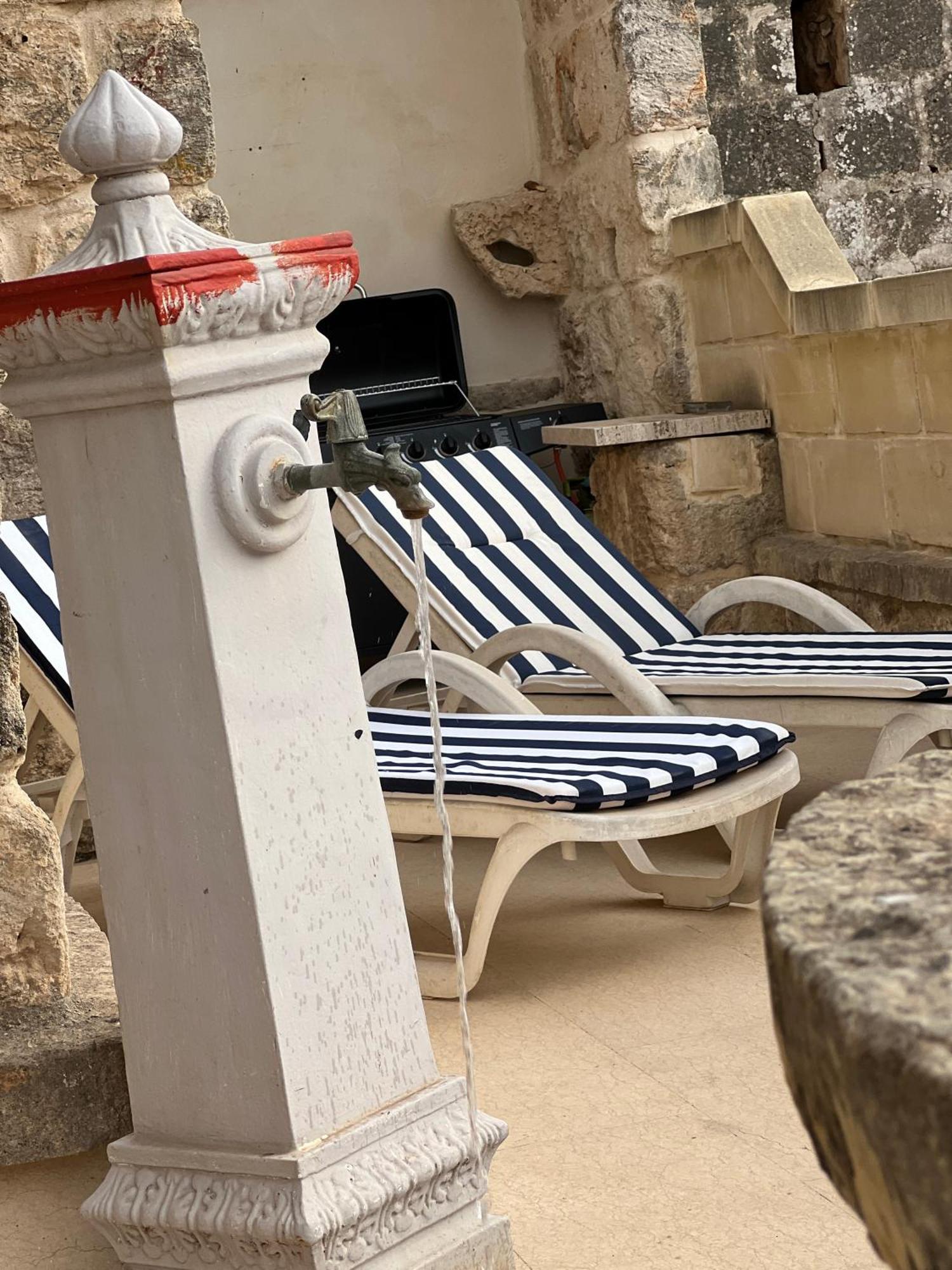 Traditional Maltese Home By Ma Properties St. Paul's Bay Exterior photo